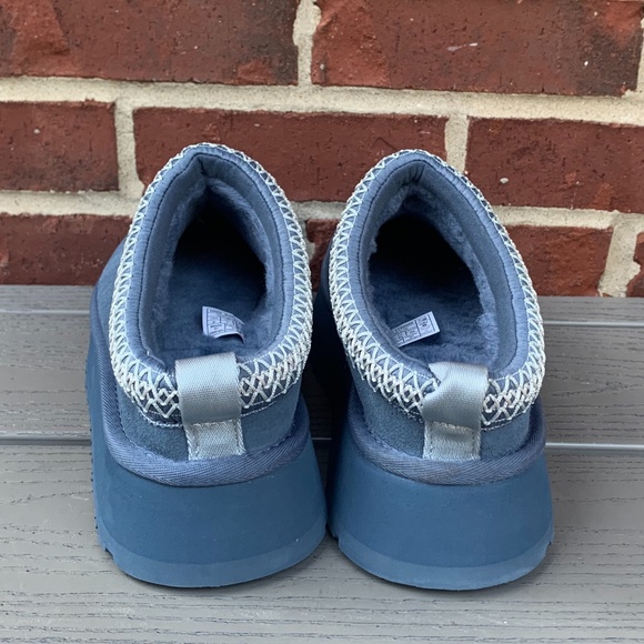 UGG Tazz Platform Mule - Picture 3 of 13